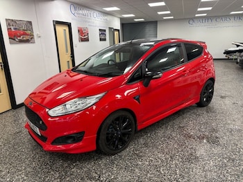 Used Ford Fiesta 2015 for sale - 77654884: Photo