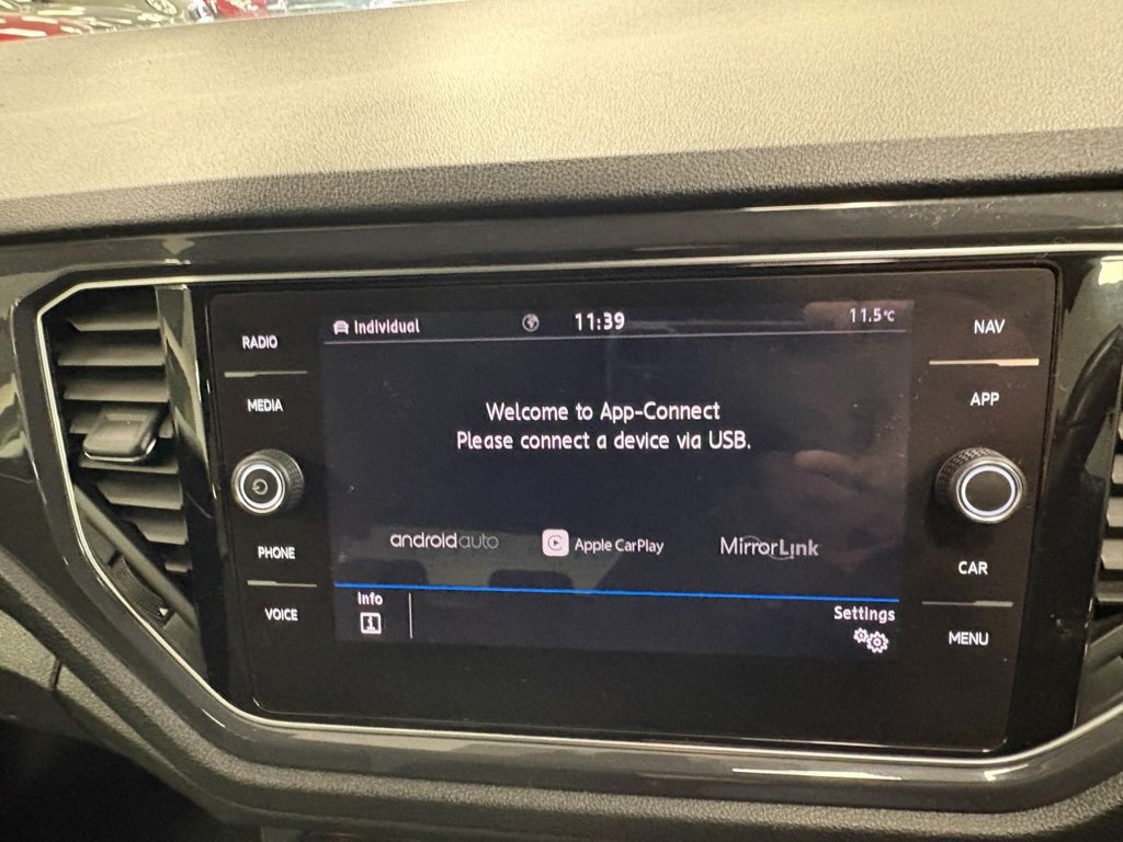 Used Volkswagen T-Roc 2018 for sale - 78134479: Photo 21