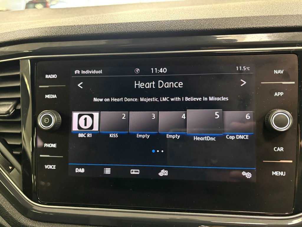 Used Volkswagen T-Roc 2018 for sale - 78134479: Photo 26