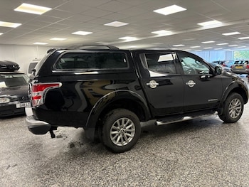 Used Mitsubishi L200 2016 for sale - 75596843: Photo