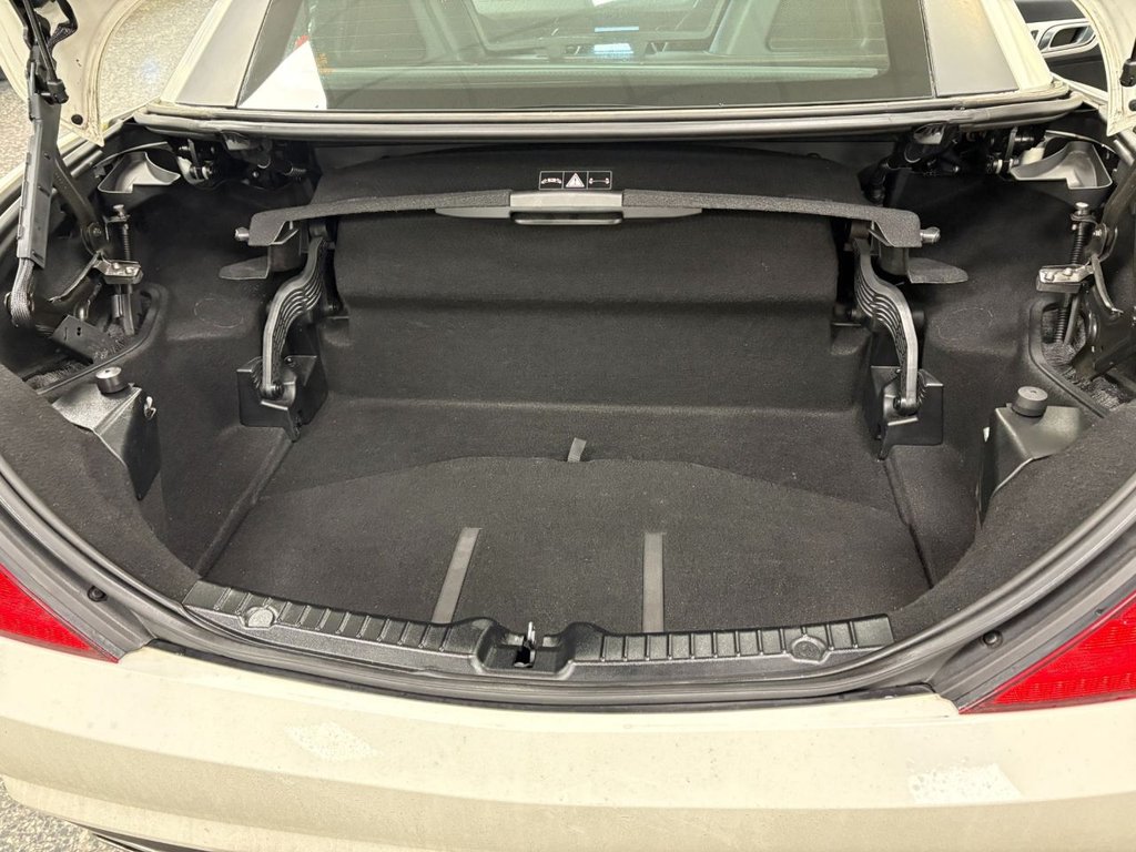 Used Mercedes-Benz SLK 2013 for sale - 77236681: Photo 22