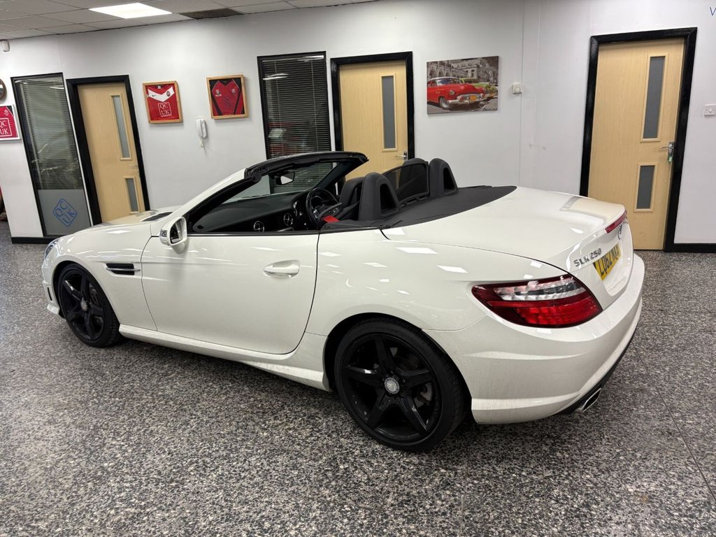 Used Mercedes-Benz SLK 2013 for sale - 77236681: Photo 28