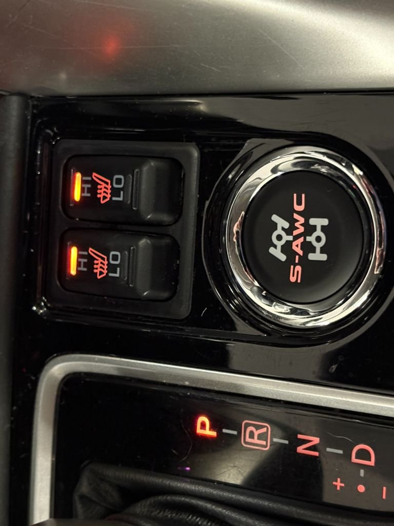 Used Mitsubishi Eclipse Cross 2018 for sale - 76018912: Photo 32