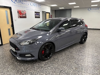 Used Ford Focus 2017 for sale - 79323154: Photo