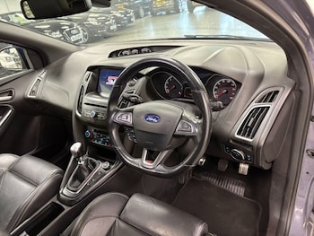 Used Ford Focus 2017 for sale - 79323154: Photo
