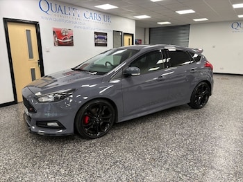 Used Ford Focus 2017 for sale - 79323154: Photo