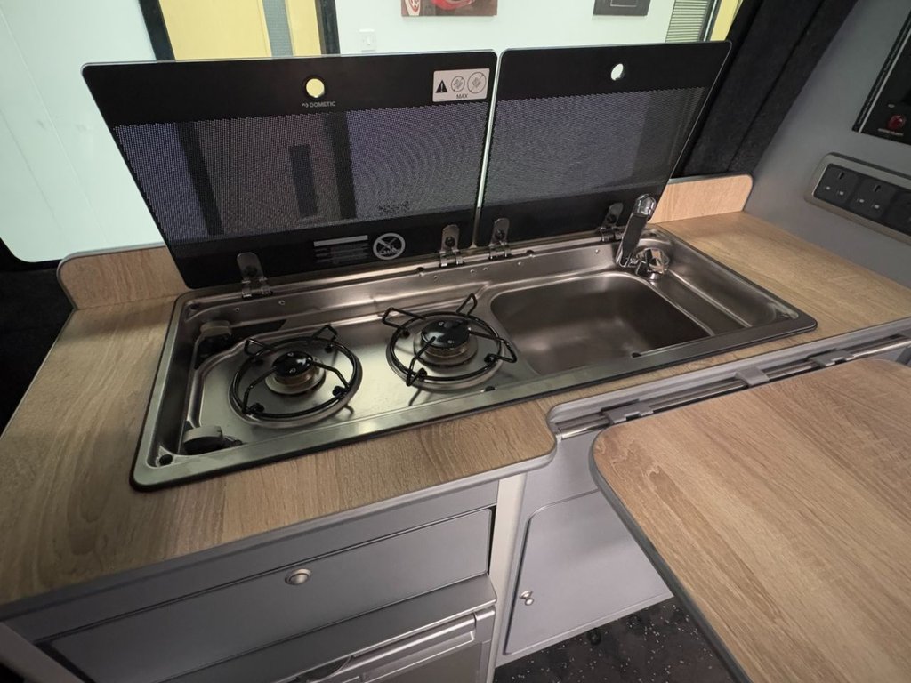 Used Volkswagen Campervan 1998 for sale - 76570192: Photo 10