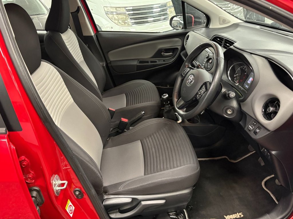 Used Toyota Yaris 2018 for sale - 76009638: Photo 15