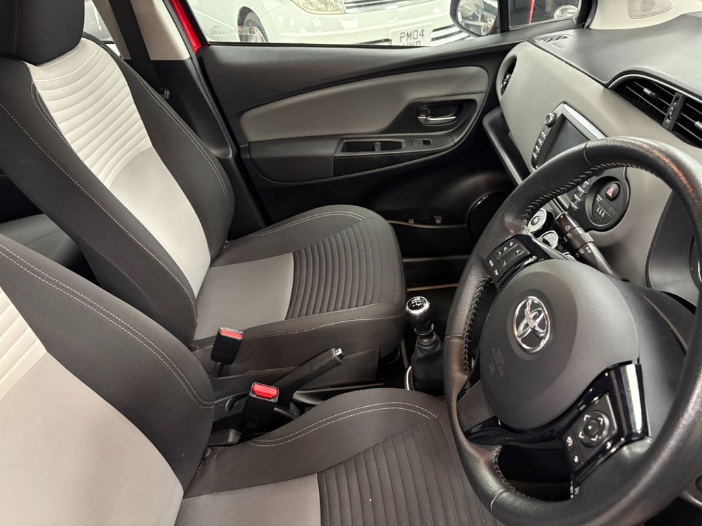 Used Toyota Yaris 2018 for sale - 76009638: Photo 20