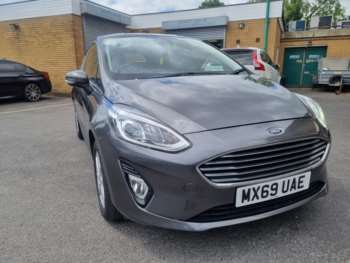 2019 (69) - 1.1 Zetec 3dr