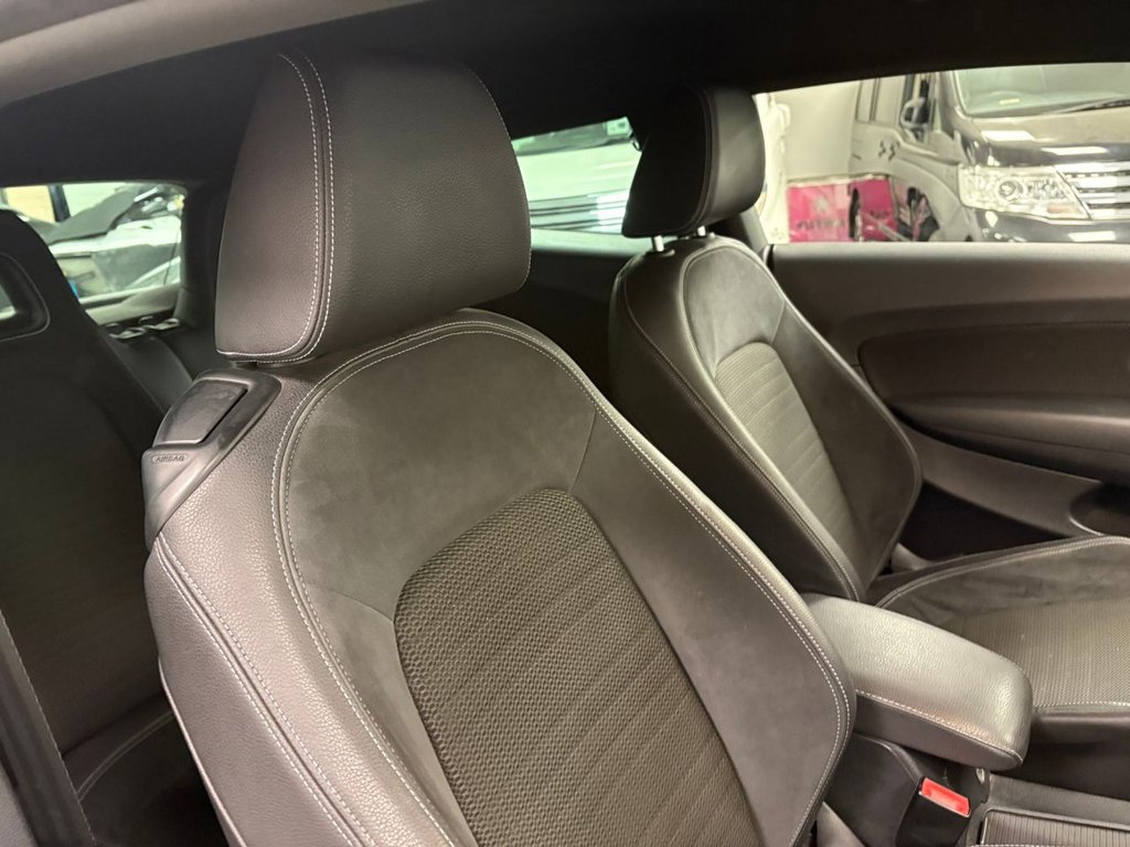 Used Volkswagen Scirocco 2015 for sale - 76797810: Photo 28