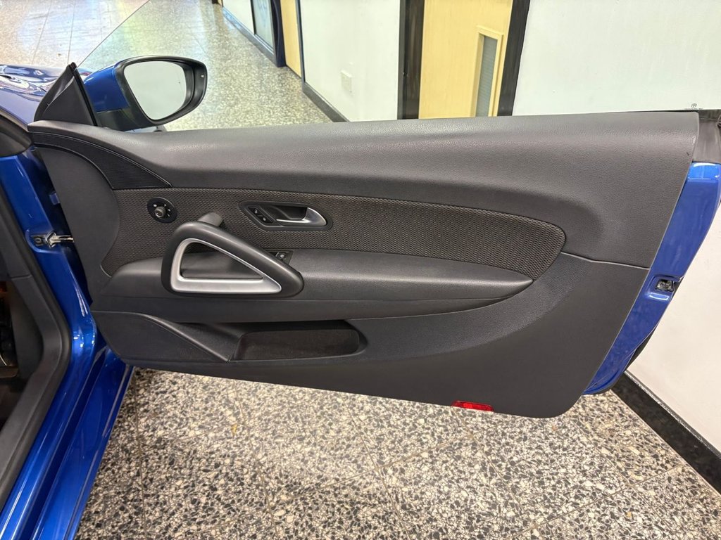 Used Volkswagen Scirocco 2015 for sale - 76797810: Photo 30