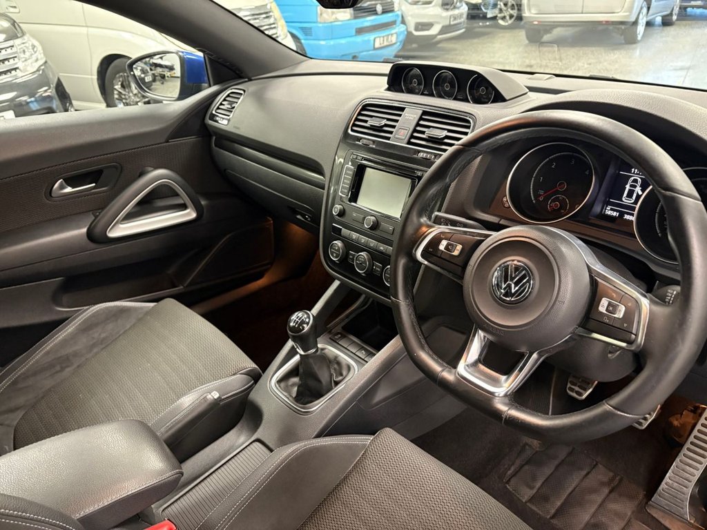 Used Volkswagen Scirocco 2015 for sale - 76797810: Photo 32