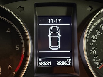 Used Volkswagen Scirocco 2015 for sale - 76797810: Photo