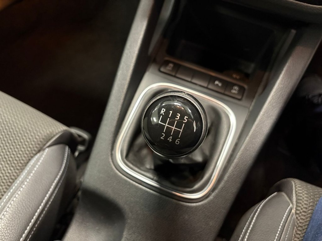 Used Volkswagen Scirocco 2015 for sale - 76797810: Photo 41