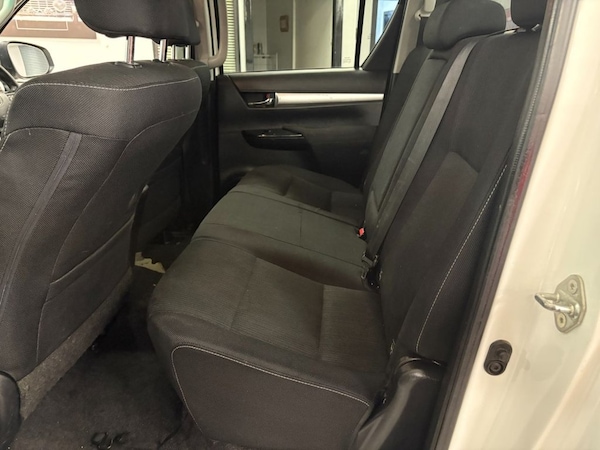 Used Toyota Hilux 2016 for sale - 75286651: Photo 15