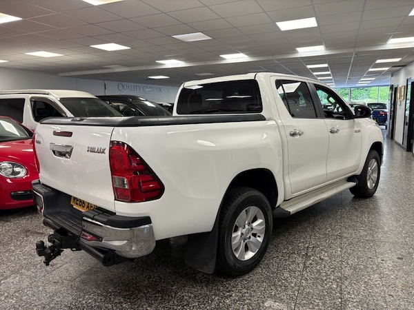 Used Toyota Hilux 2016 for sale - 75286651: Photo 3