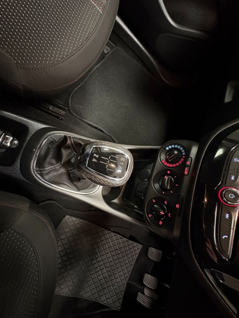 Used Vauxhall Corsa 2019 for sale - 77849481: Photo 29