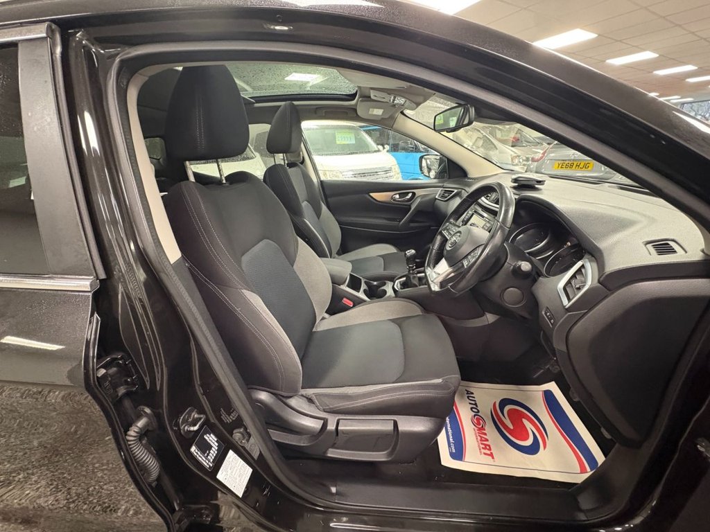 Used Nissan Qashqai 2018 for sale - 77703649: Photo 16