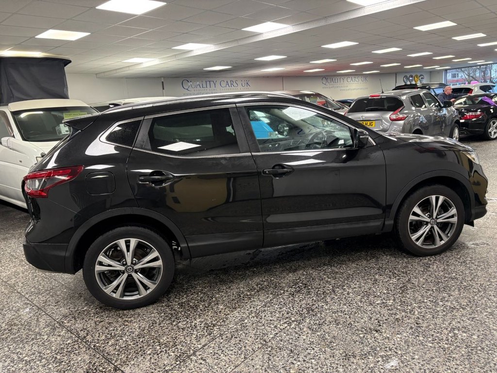Used Nissan Qashqai 2018 for sale - 77703649: Photo 8