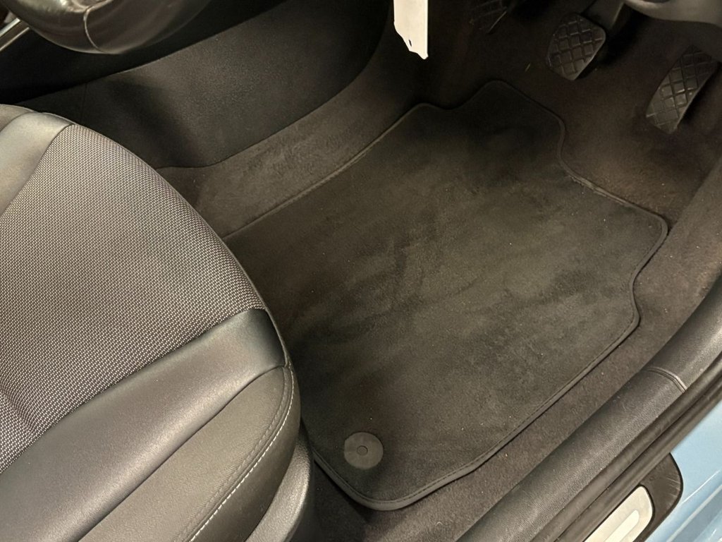 Used Audi A1 2012 for sale - 76469837: Photo 32