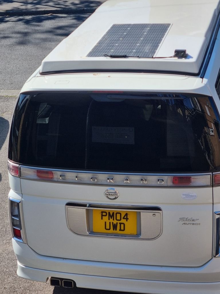 Used Nissan Elgrand 2004 for sale - 74784873: Photo 4
