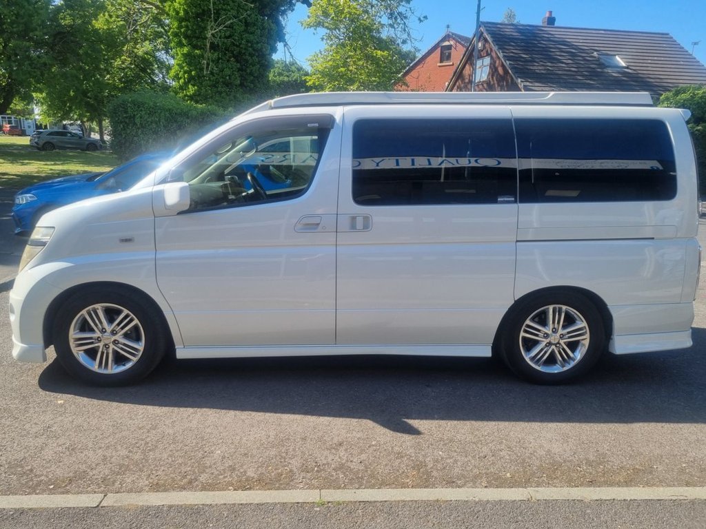 Used Nissan Elgrand 2004 for sale - 74784873: Photo 7