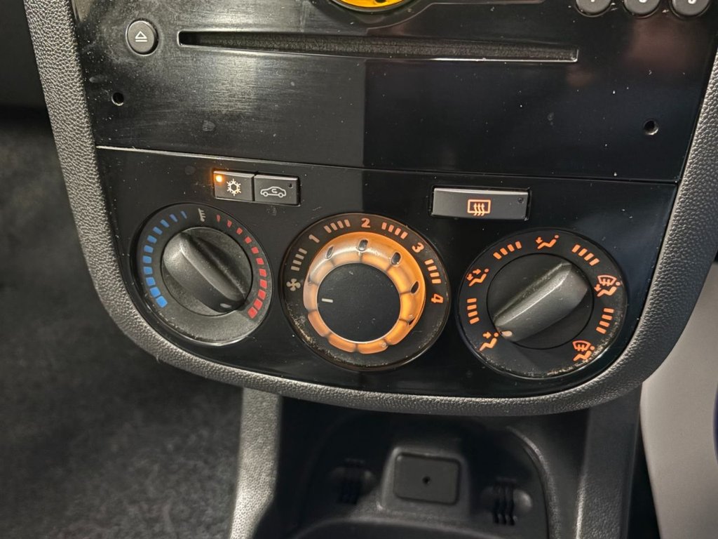 Used Vauxhall Corsa 2014 for sale - 78044062: Photo 33