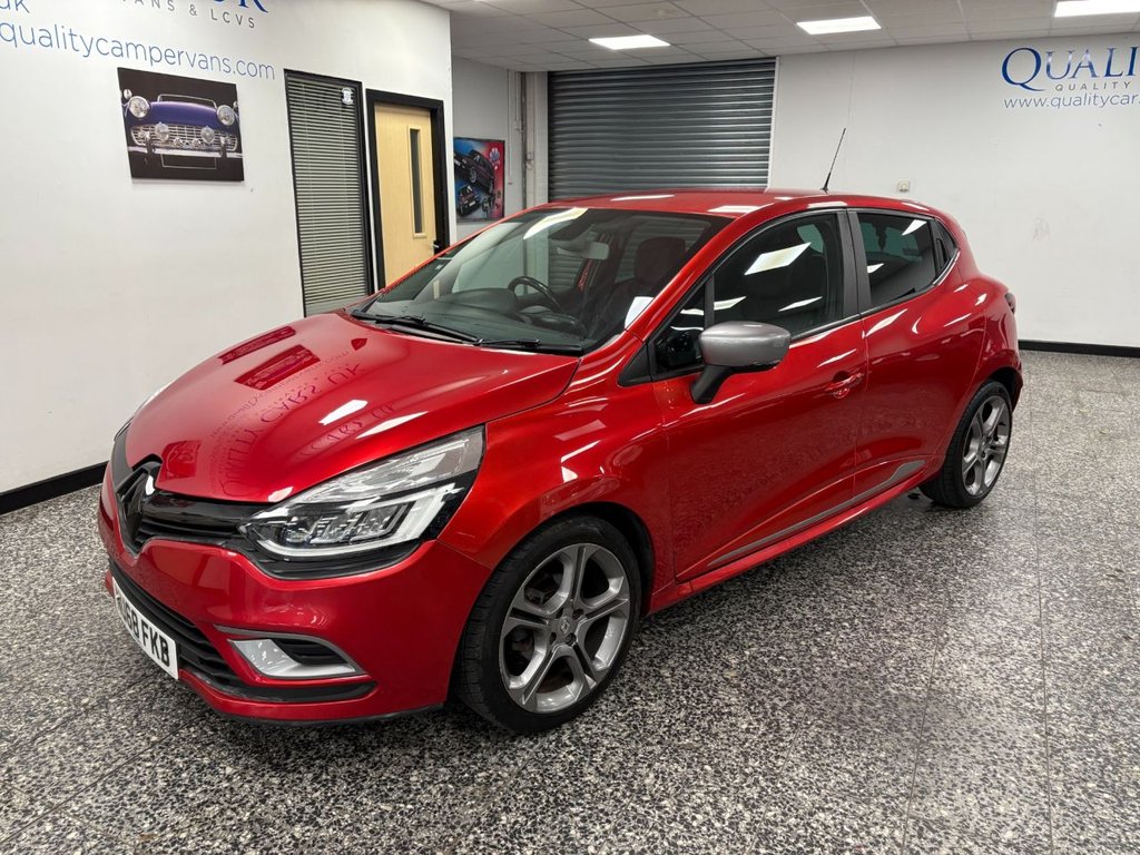 Used Renault Clio 2018 for sale - 76313272: Photo 1