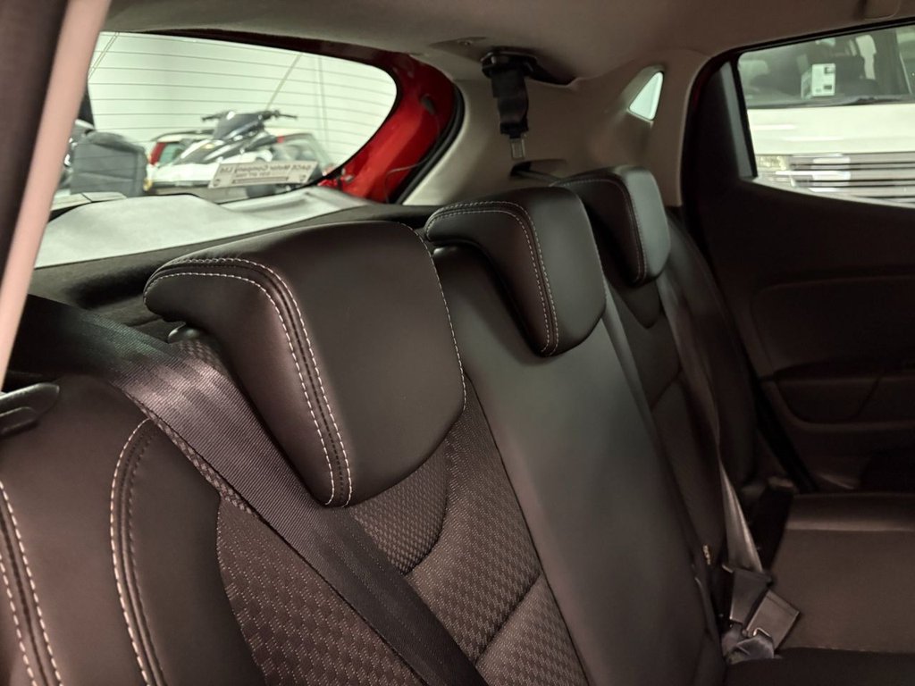 Used Renault Clio 2018 for sale - 76313272: Photo 23