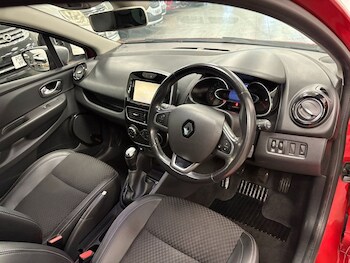 Used Renault Clio 2018 for sale - 76313272: Photo