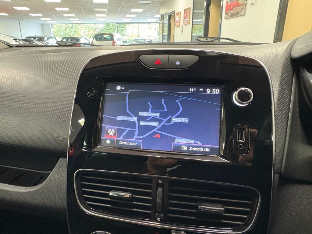 Used Renault Clio 2018 for sale - 76313272: Photo 34