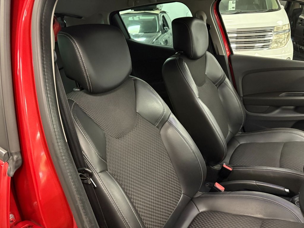 Used Renault Clio 2018 for sale - 76313272: Photo 50