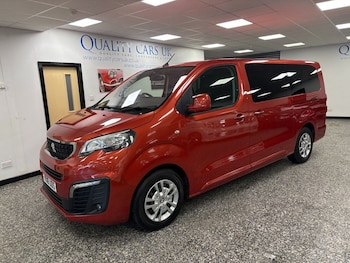 2018 (18) - 2.0 BlueHDi 150 Business Long [9 Seat] 5dr