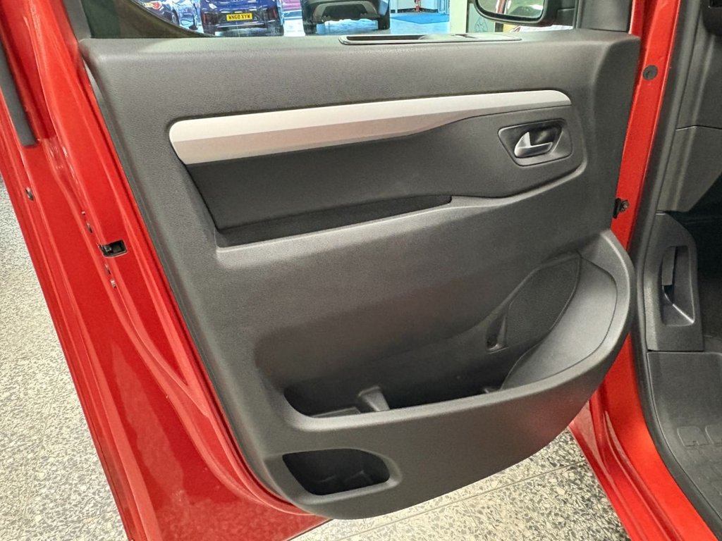 Used Peugeot Traveller 2018 for sale - 77227369: Photo 8