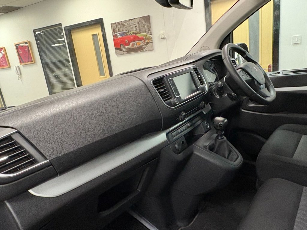 Used Peugeot Traveller 2018 for sale - 77227369: Photo 9