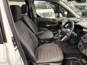 Used Ford Grand Tourneo Connect 2020 for sale - 75358793: Photo