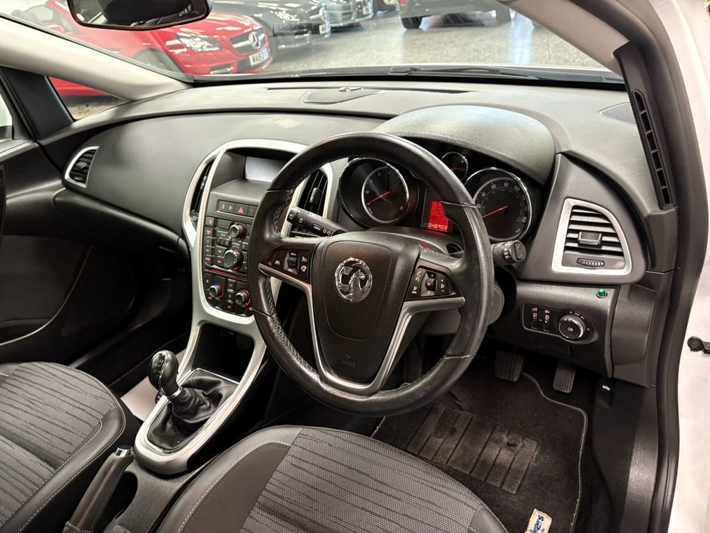 Used Vauxhall Astra 2015 for sale - 77967143: Photo 16