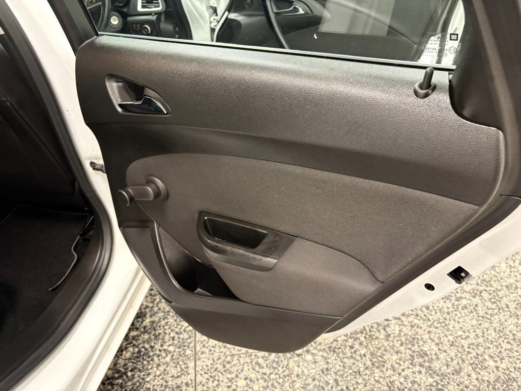 Used Vauxhall Astra 2015 for sale - 77967143: Photo 22