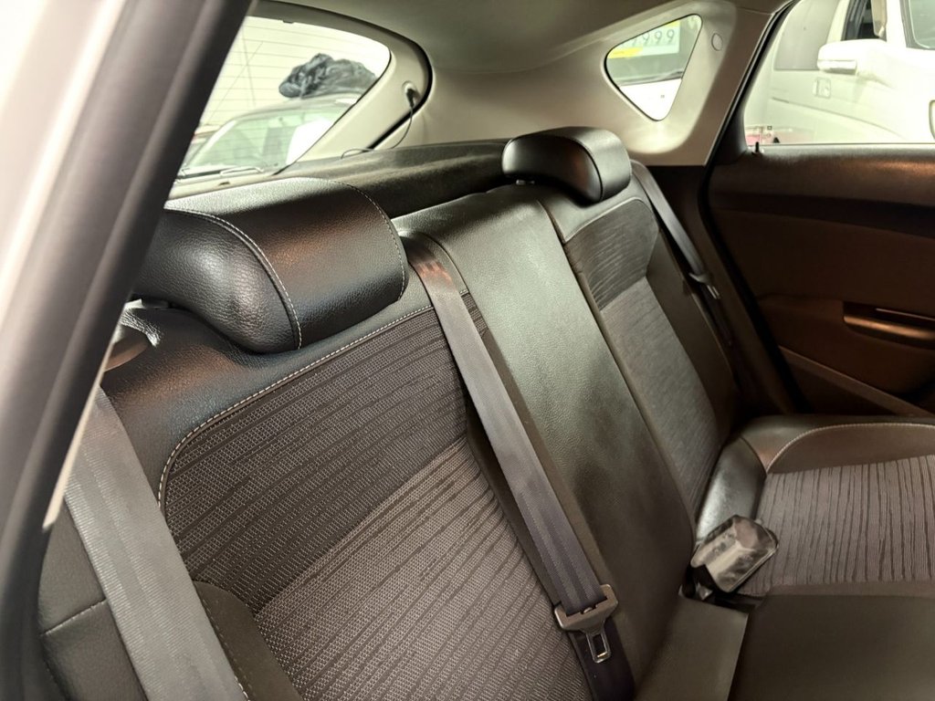 Used Vauxhall Astra 2015 for sale - 77967143: Photo 25