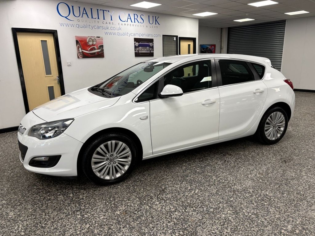 Used Vauxhall Astra 2015 for sale - 77967143: Photo 3