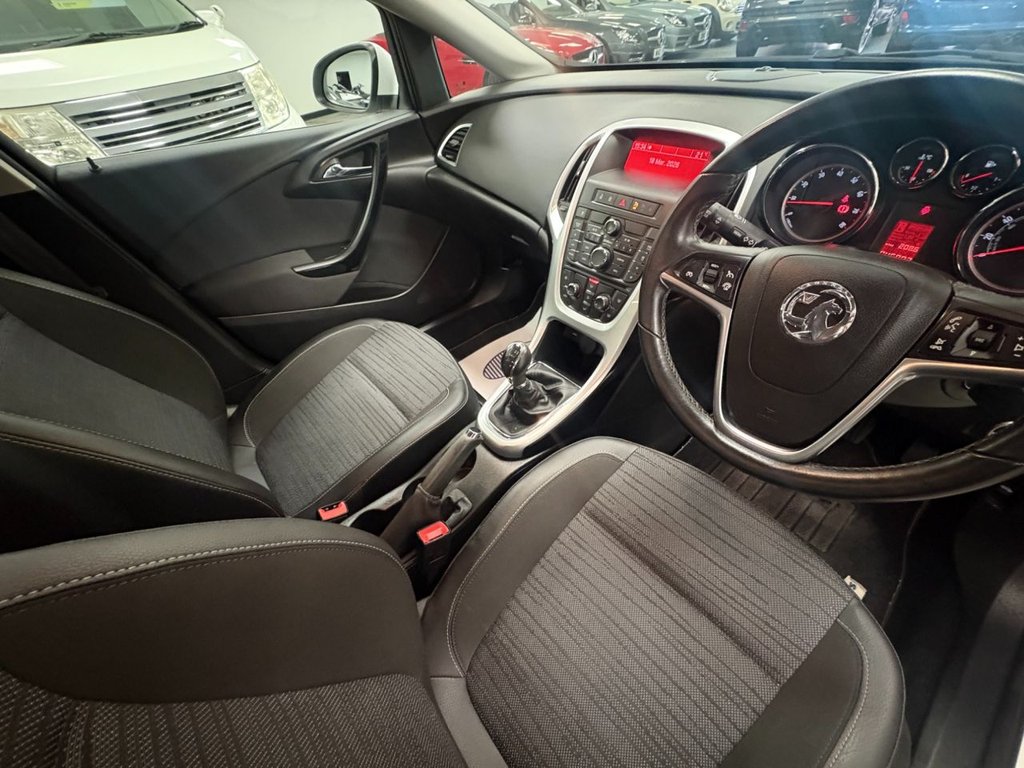 Used Vauxhall Astra 2015 for sale - 77967143: Photo 35