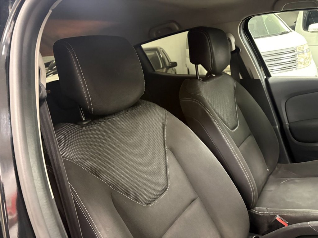 Used Renault Clio 2013 for sale - 77583154: Photo 14