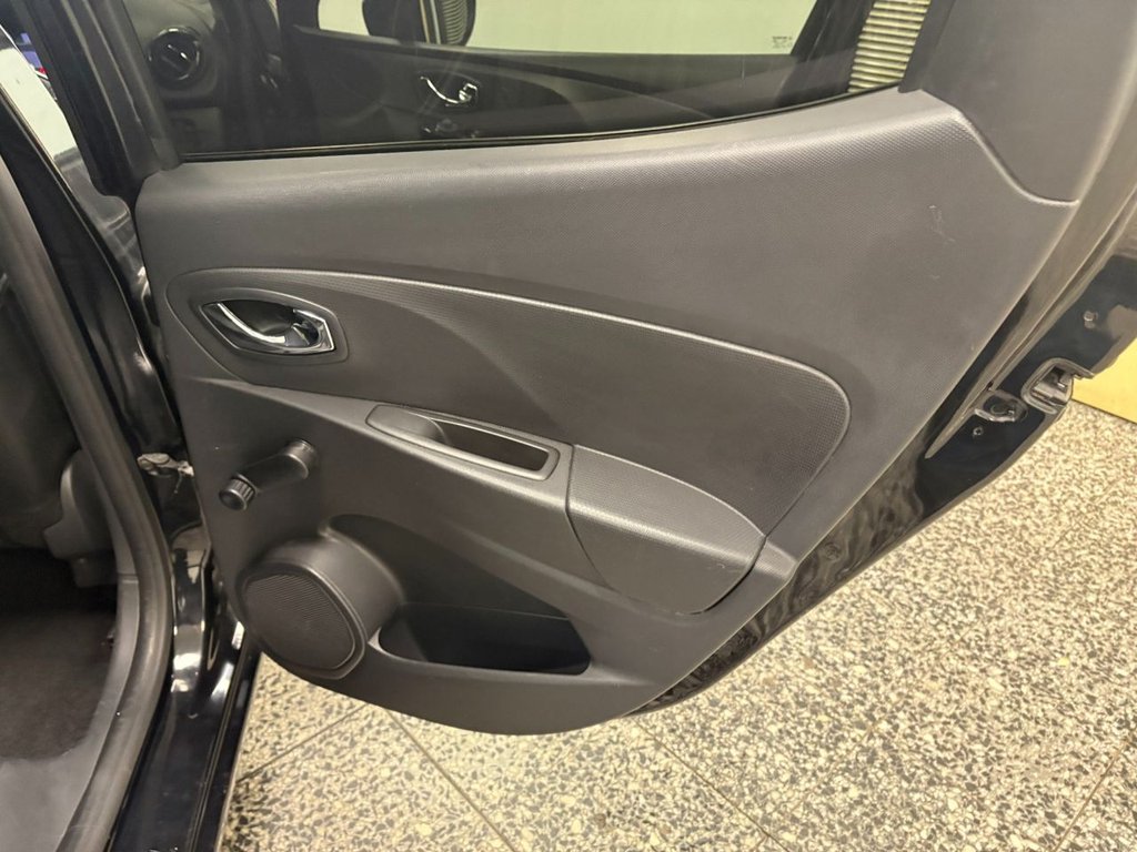 Used Renault Clio 2013 for sale - 77583154: Photo 20