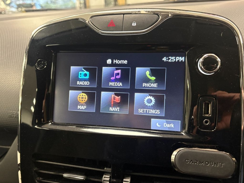 Used Renault Clio 2013 for sale - 77583154: Photo 25