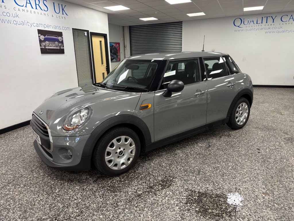 Used MINI Hatch 2017 for sale - 76962639: Photo 4