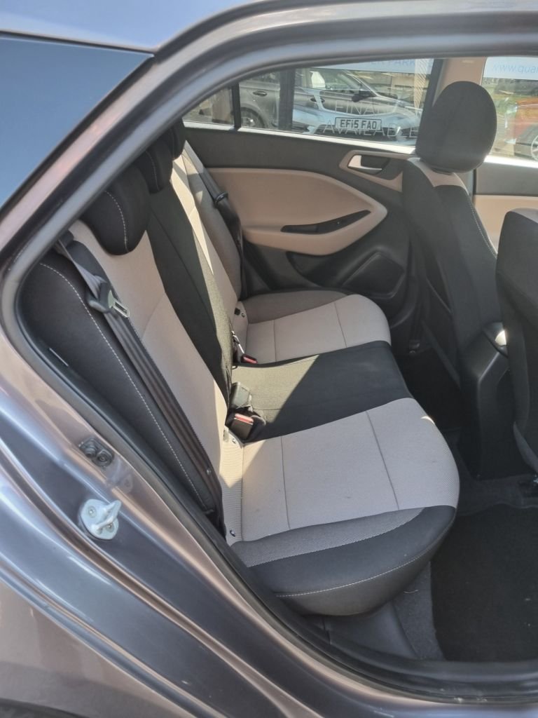 Used Hyundai i20 2015 for sale - 78030122: Photo 10