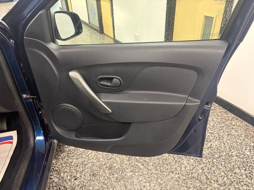 Used Dacia Sandero Stepway 2016 for sale - 77287870: Photo 23