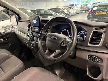 Used Ford Tourneo Custom 2018 for sale - 78534193: Photo