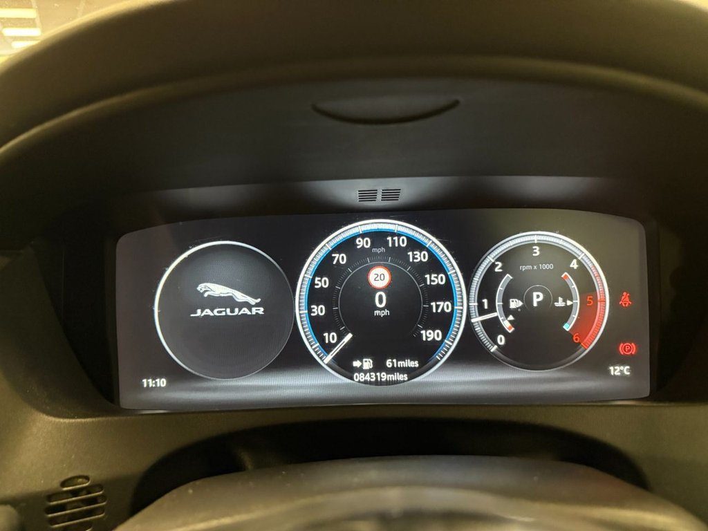 Used Jaguar F-Pace 2016 for sale - 76313058: Photo 33